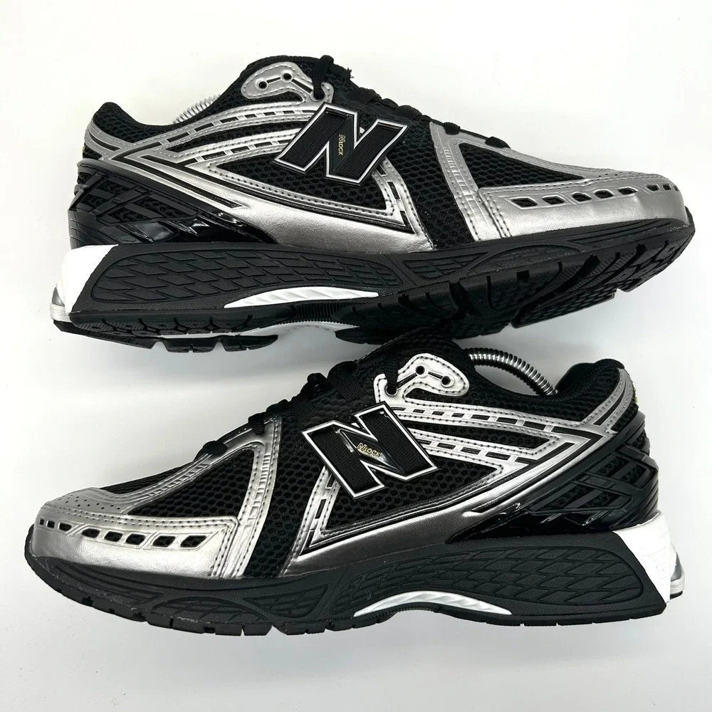 New Balance 1906R Shoes Mens 9 Black Silver Metallic Running Sneakers U1906RCF